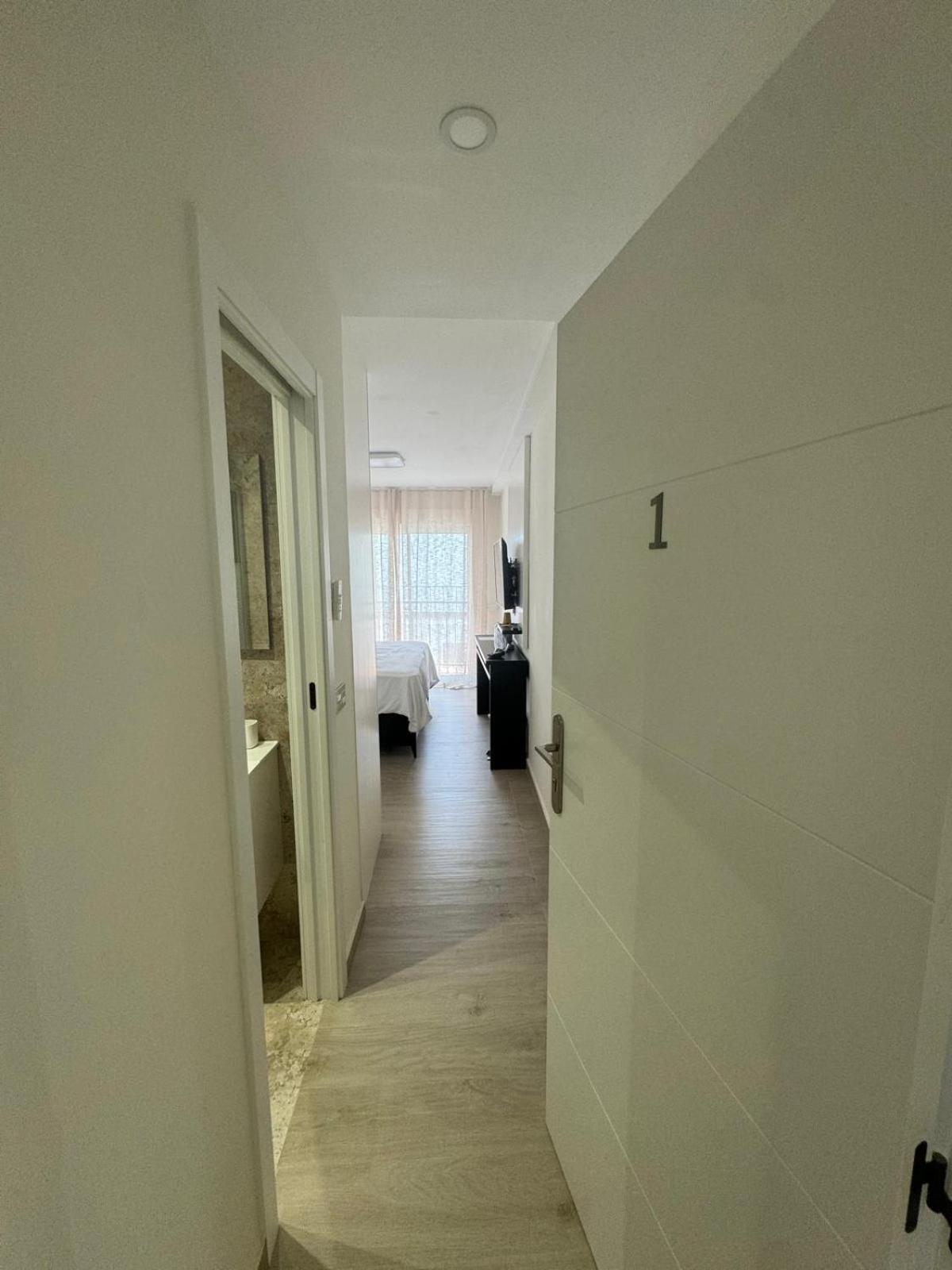 Room San Pedro De Alcantara 马尔韦利亚 外观 照片
